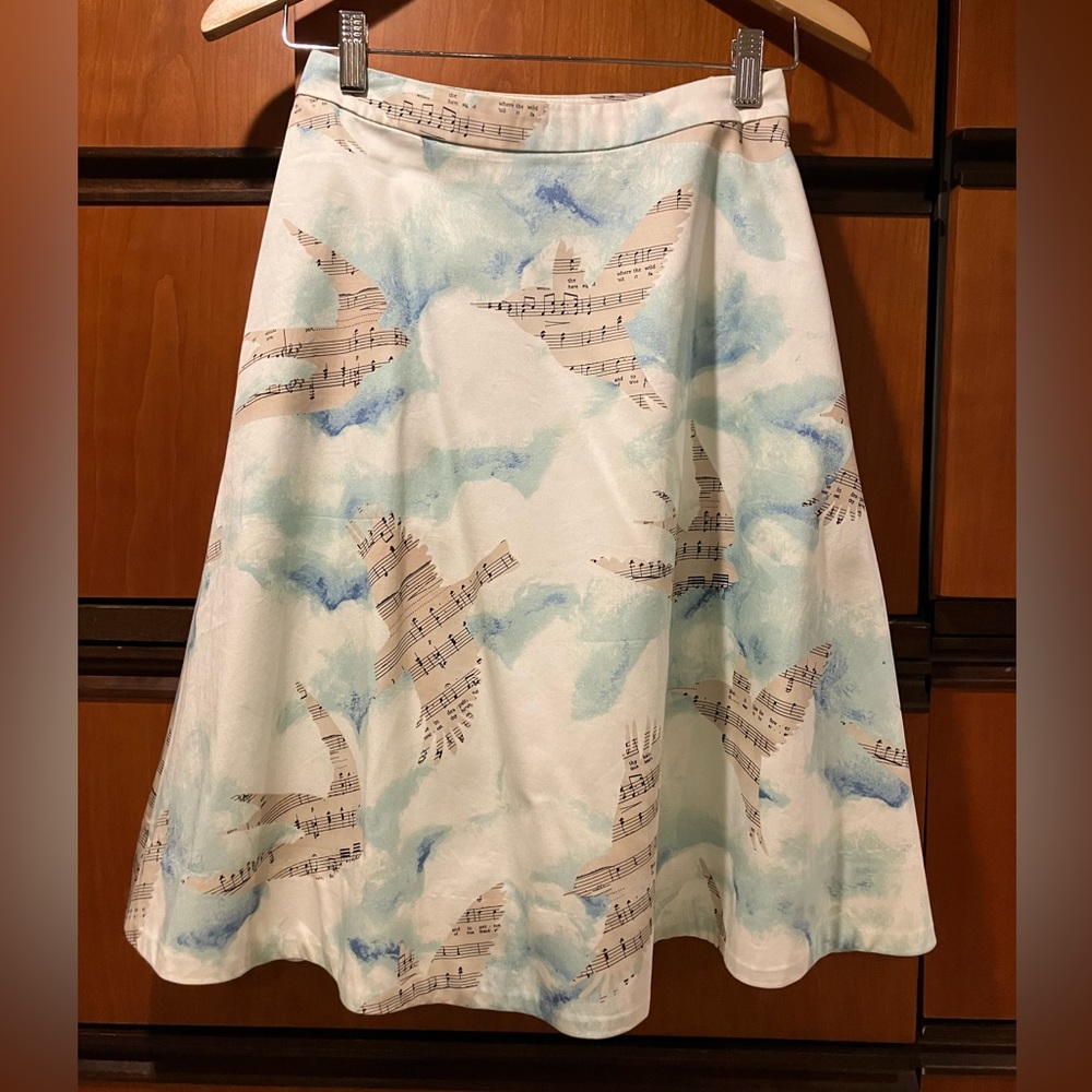 MAEVE Skirt w/ Birds Size 10 Blue A-line midi knee-length Anthropology
